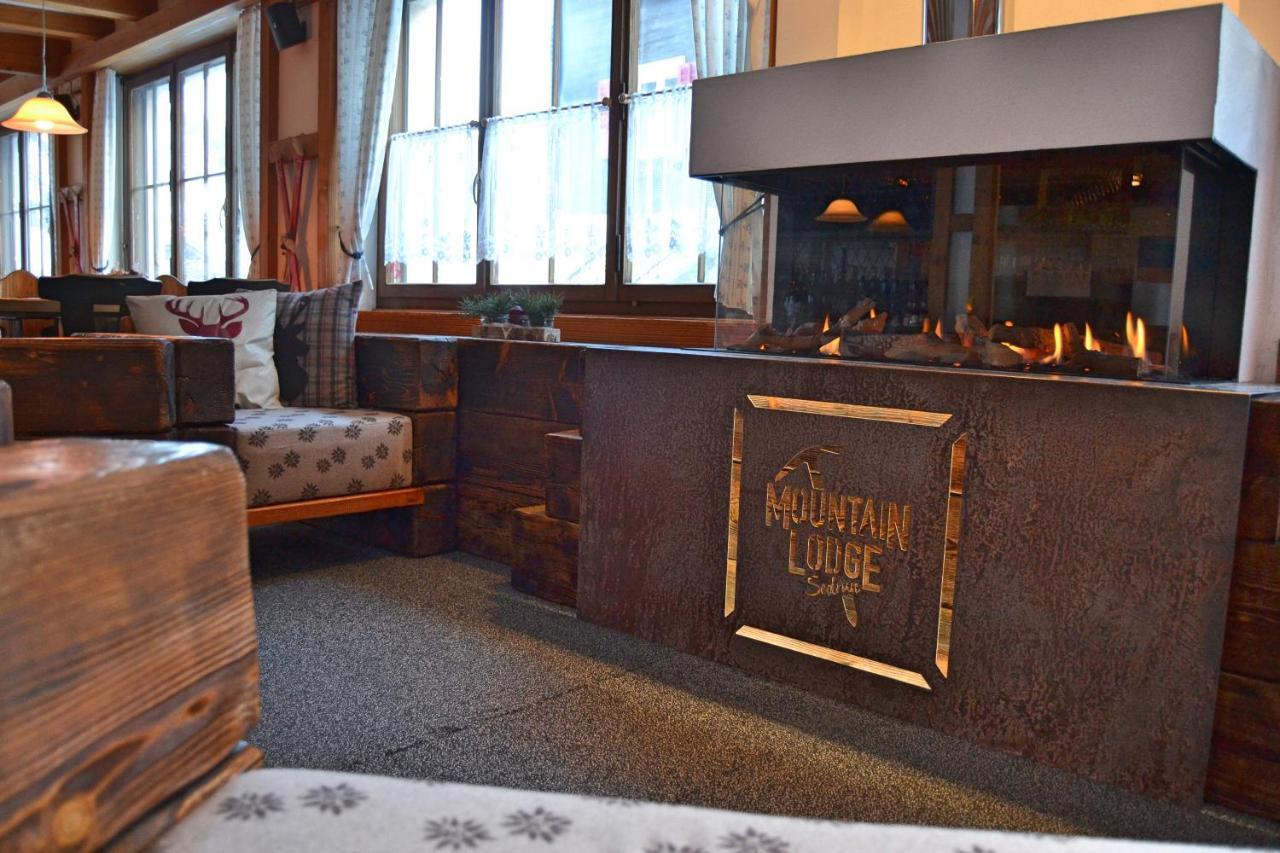 Mountain Lodge 세드런 외부 사진
